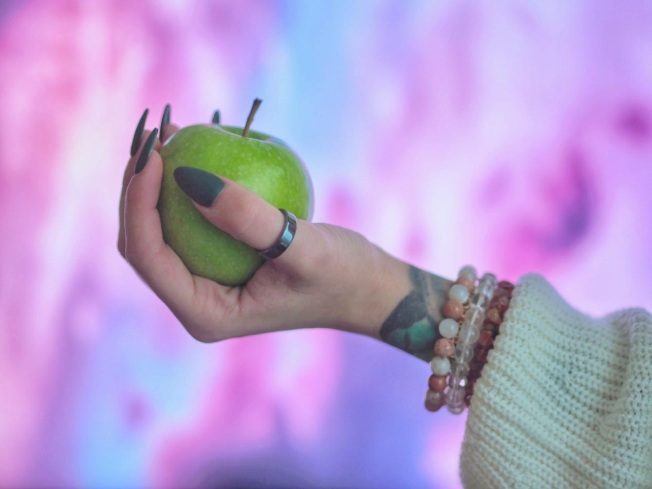 Tecnica avanzata di applicazione extension unghie con gel